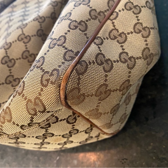 Gucci Monogram Medium Sukey Tote. Very good condition - Picture 5 of 8
